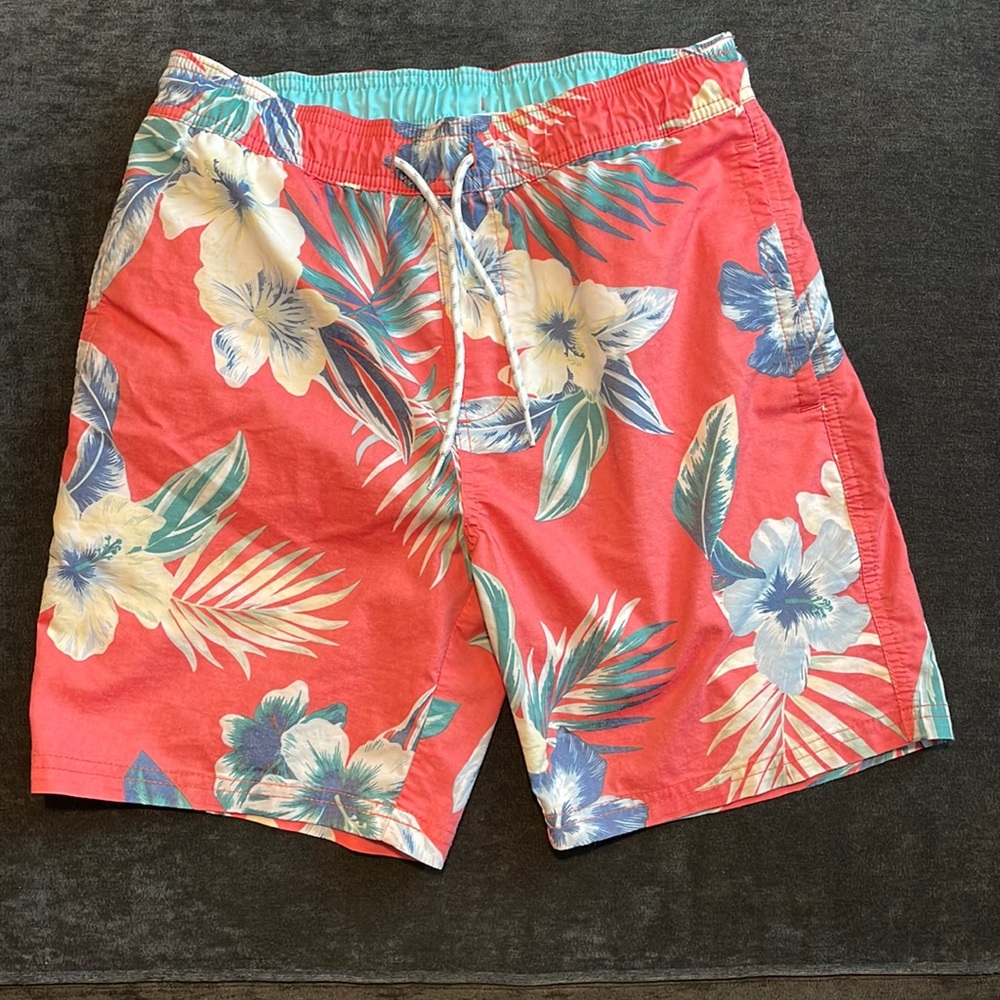 Swim Shorts from Goodfellow and Co. Size small in excellent condition.